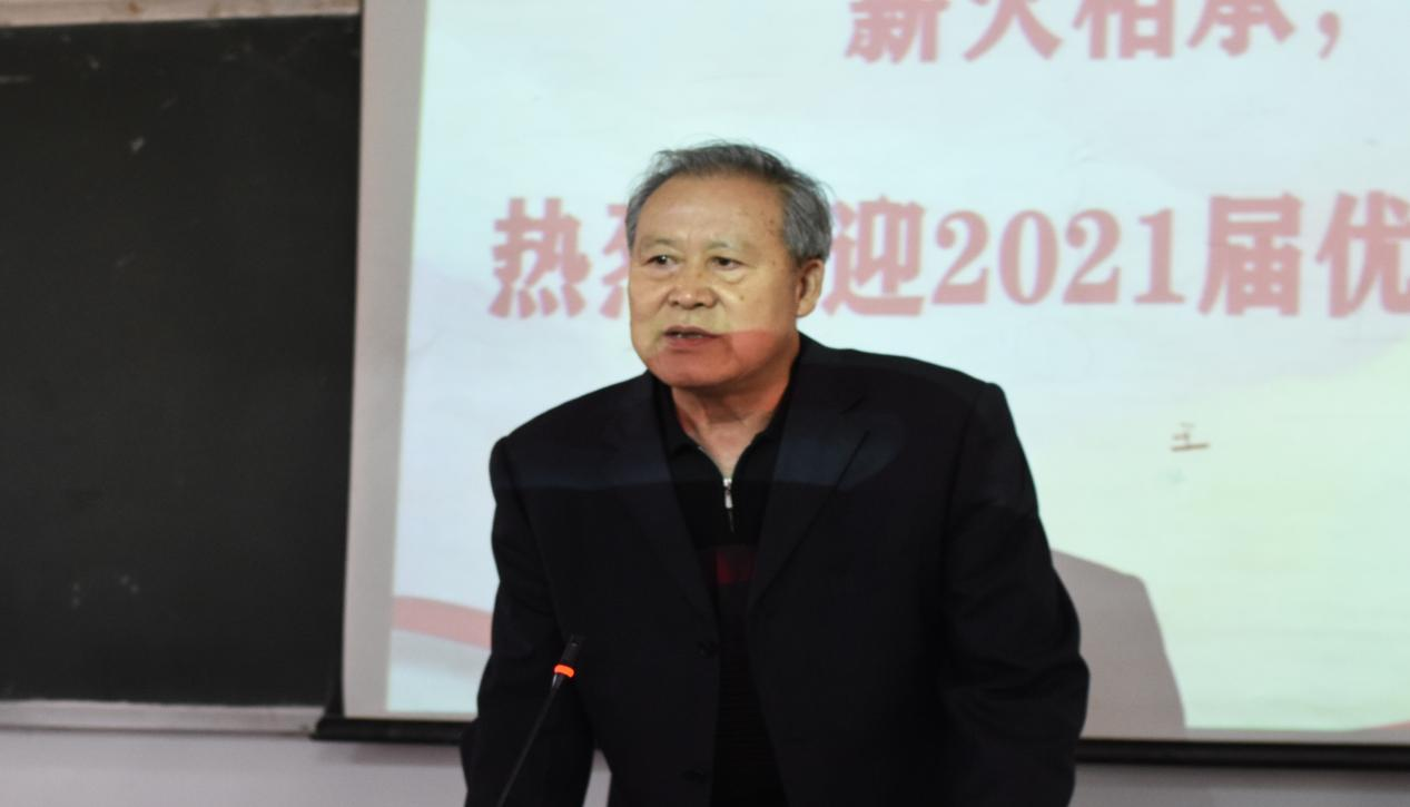 薪火相承,心栖梦归处 ——best365官方网站登录入口开展优秀毕业生交流分享活动 薪火相承,心栖梦归处 ——best365官方网站登录入口开展优秀毕业生交流分享活动