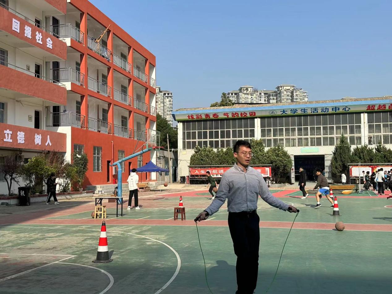 青春奋进新时代,运动逐梦向未来——best365官方网站登录入口2023年秋季运动会暨教职工运动会 青春奋进新时代,运动逐梦向未来——best365官方网站登录入口2023年秋季运动会暨教职工运动会