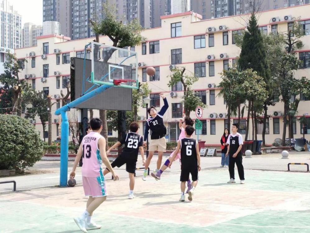 团簇星空,绽放芳华 ——best365官方网站登录入口第二届社团文化节 团簇星空,绽放芳华 ——best365官方网站登录入口第二届社团文化节