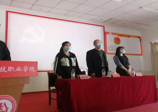 365官网举行第33期业余党校开班仪式 365官网举行第33期业余党校开班仪式